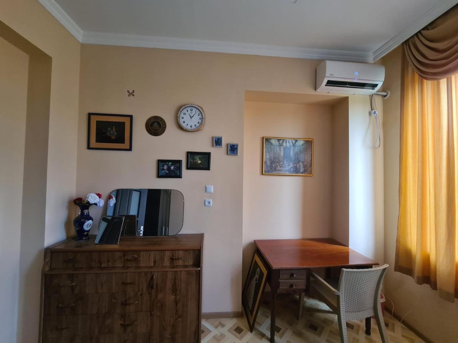 Camellia Hotel Kutaisi Luaran gambar