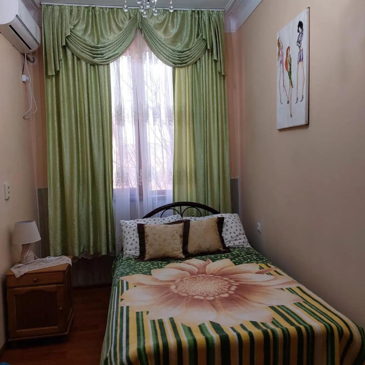 Camellia Hotel Kutaisi Luaran gambar