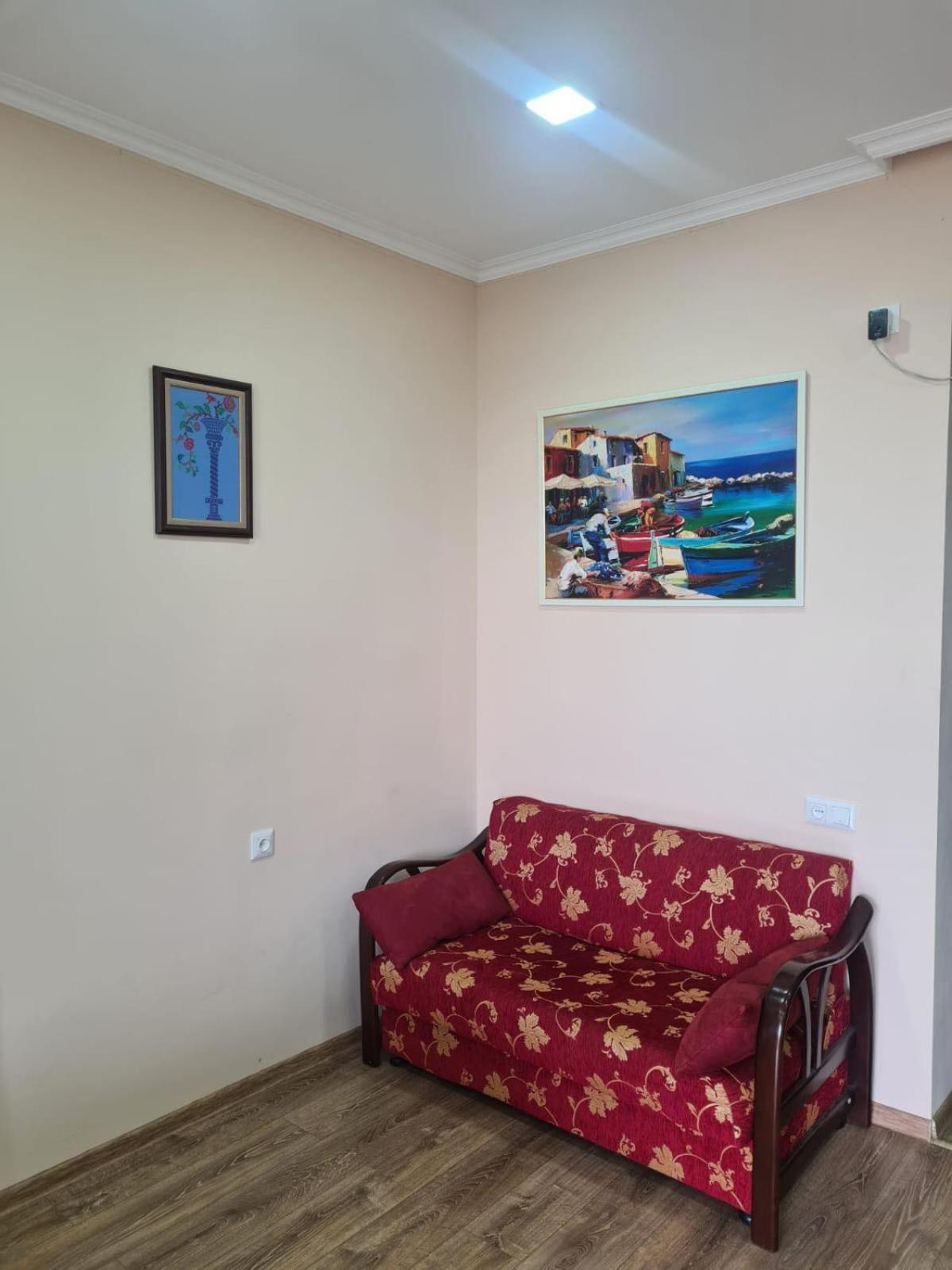 Camellia Hotel Kutaisi Luaran gambar