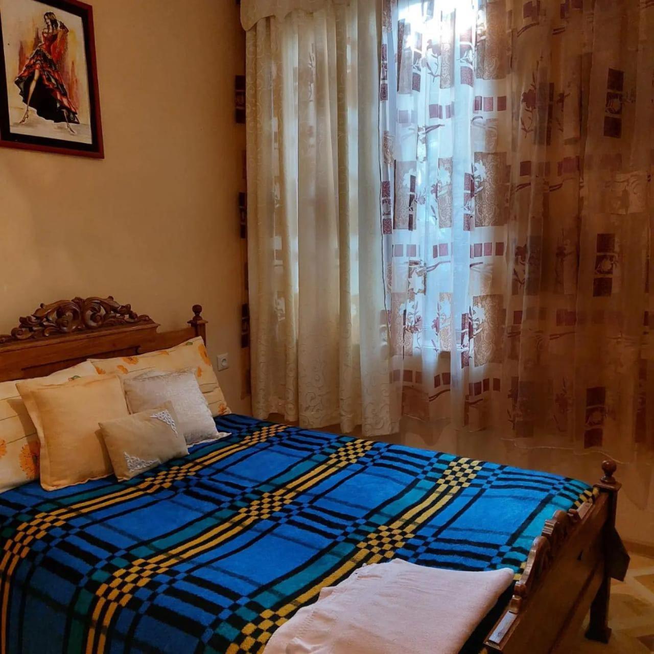 Camellia Hotel Kutaisi Luaran gambar
